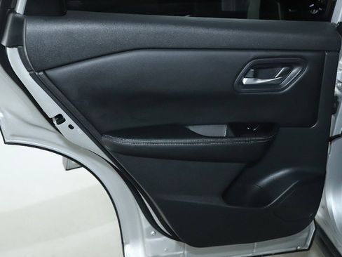 Certified 2024 Nissan Rogue SV image 13