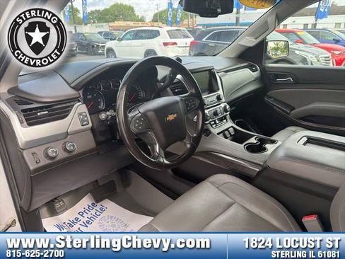 Used 2019 Chevrolet Suburban LT AWD/4WD image 10