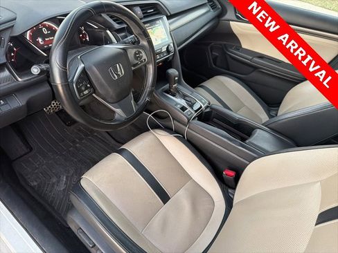 Used 2017 Honda Civic Sport Touring image 10