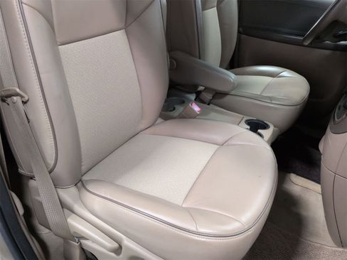 Used 2005 Buick Terraza CX image 22