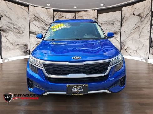 Used 2021 Kia Seltos S FWD image 3