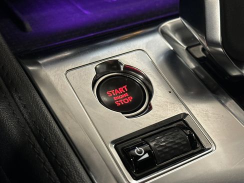 Used 2023 Jaguar F-PACE S image 34