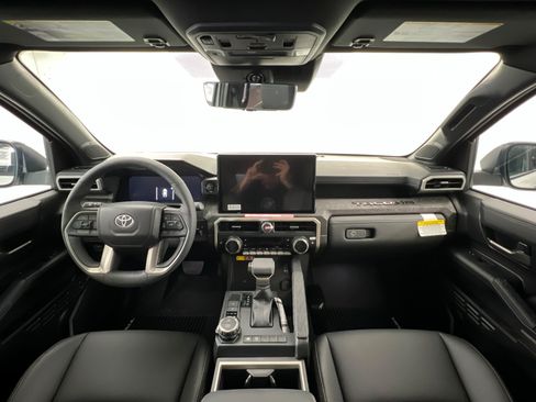 New 2026 Toyota Tacoma 4x4 Double Cab Hybrid image 9