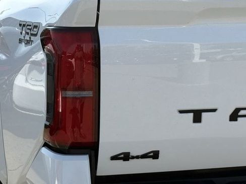 Used 2024 Toyota Tacoma TRD Sport AWD/4WD image 6