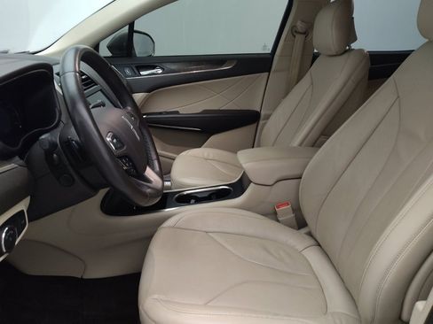 Used 2017 Lincoln MKC Reserve w/ Lincoln MKC Climate Package AWD/4WD image 17