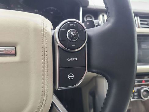 Used 2016 Land Rover Range Rover HSE image 30
