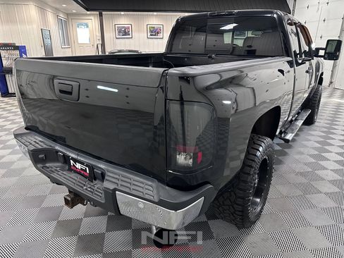 Used 2008 Chevrolet Silverado 2500 LT w/ Suspension Package, Off-Road AWD/4WD image 8