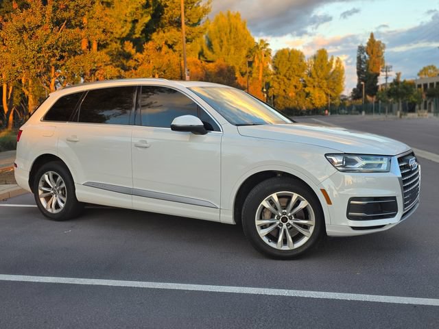 Used 2017 Audi Q7 3.0T Premium AWD/4WD image 6