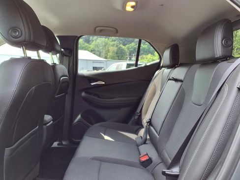Used 2020 Buick Encore GX Select image 16