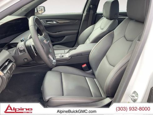 Used 2025 Cadillac CT5 V image 9