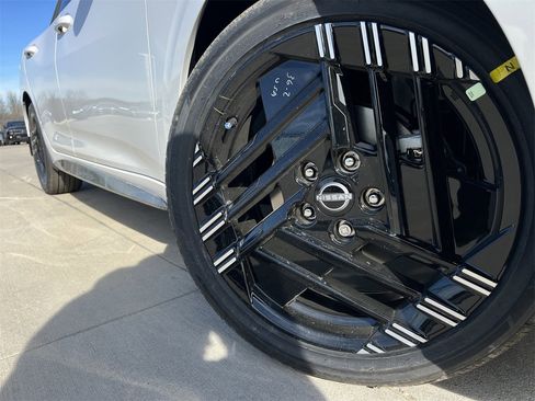 New 2026 Nissan Sentra SR image 8