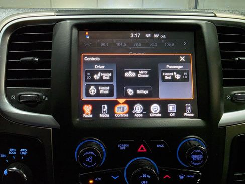 Used 2013 RAM 2500 Big Horn AWD/4WD image 32