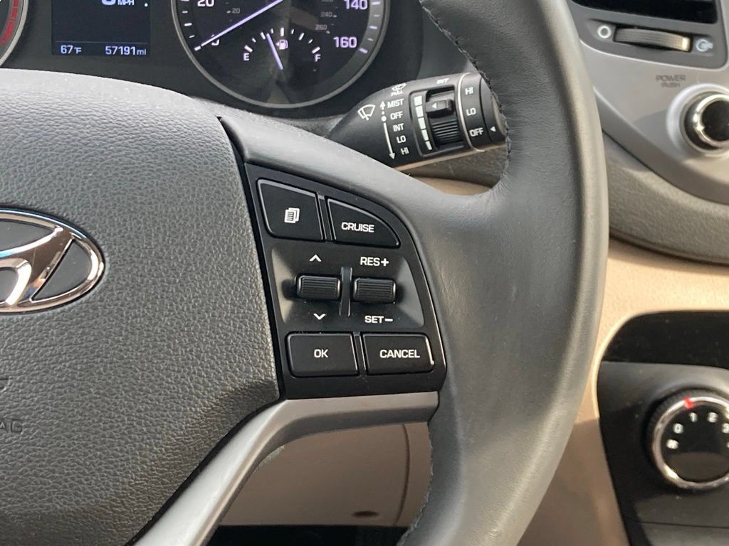 Used 2016 Hyundai Tucson Sport FWD image 7