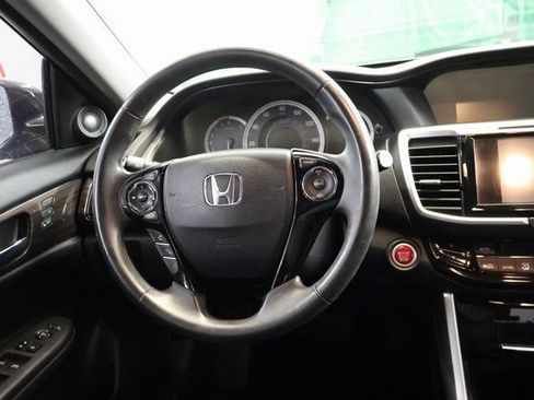 Used 2016 Honda Accord EX-L image 16