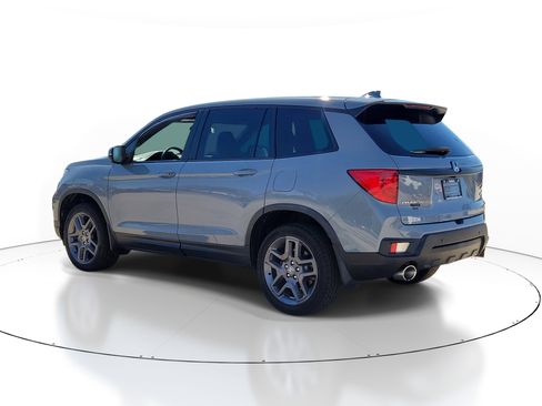 Used 2023 Honda Passport EX-L image 4