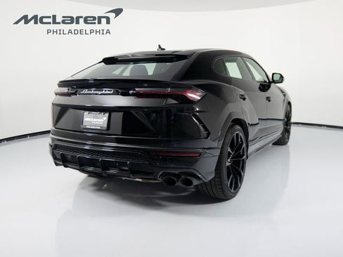 Used 2022 Lamborghini Urus image 5