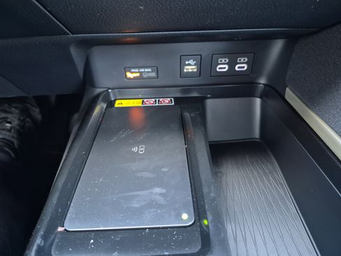 Used 2026 Toyota Camry LE image 29