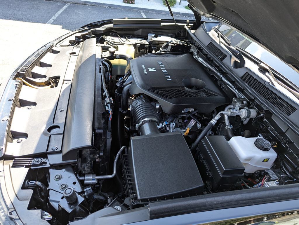 Used 2025 INFINITI QX80 Luxe AWD/4WD image 41