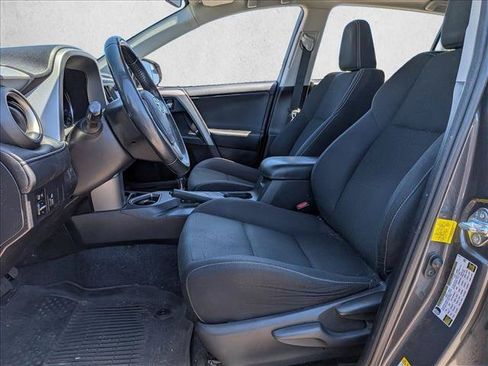 Used 2016 Toyota RAV4 XLE FWD image 15