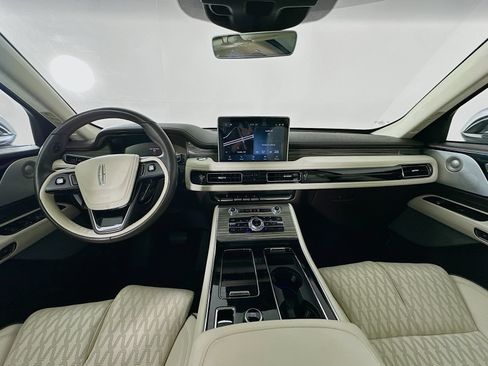 Used 2020 Lincoln Aviator Black Label Grand Touring w/ Class IV Trailer Tow Package AWD/4WD image 15
