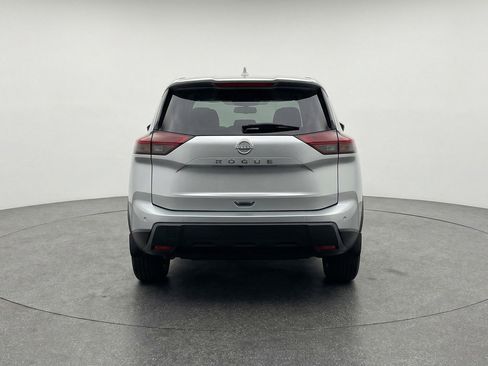 Used 2025 Nissan Rogue SV image 7