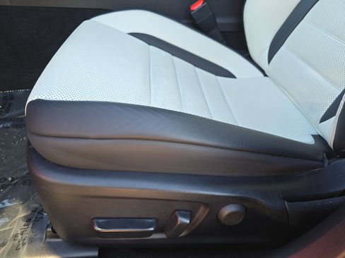 Used 2023 Lexus IS 500 500 F SPORT Performance Premiu image 28