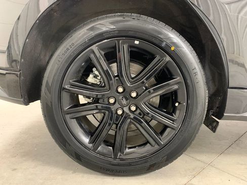 Used 2022 Ford Edge ST-Line image 25