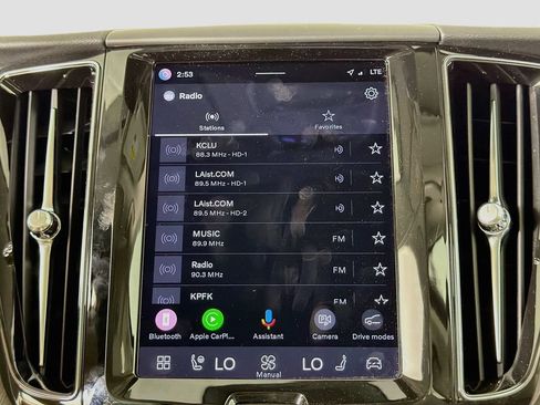 Certified 2023 Volvo XC60 T8 Plus w/ Protection Package Premier AWD/4WD image 15