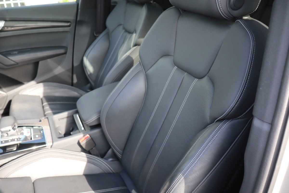Used 2023 Audi SQ5 Prestige w/ Prestige Package AWD/4WD image 29