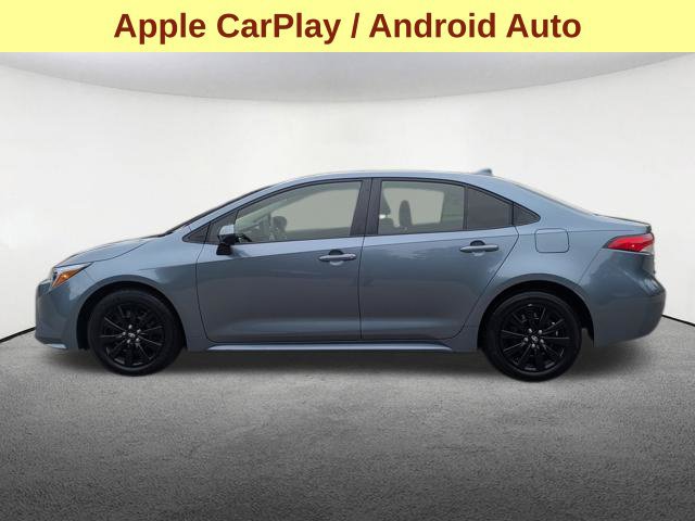 Used 2026 Toyota Corolla LE FWD image 6