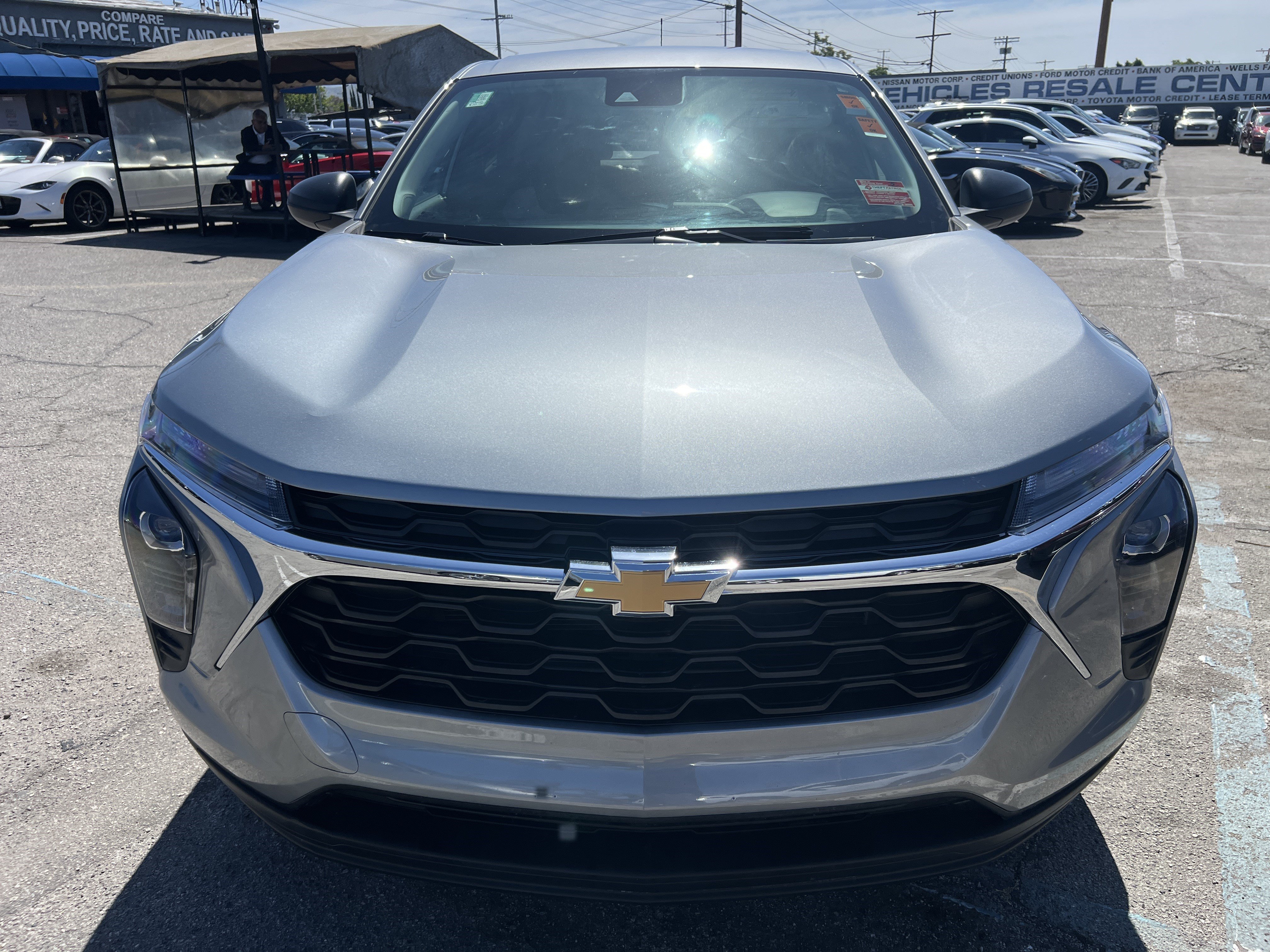 Used 2024 Chevrolet Trax LS FWD image 3