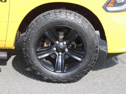 Used 2016 RAM 1500 Sport w/ Stinger Yellow Sport Package image 10