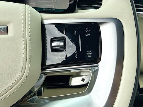 New 2026 Land Rover Range Rover Long Wheelbase Autobiography AWD/4WD image 39