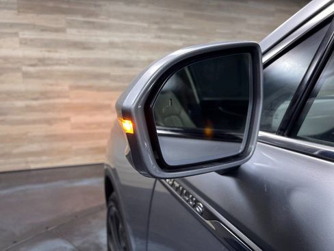 Used 2023 Lincoln Nautilus Reserve w/ Equipment Group 202A image 23