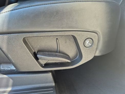 Used 2021 Kia Telluride LX image 28