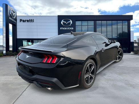 Used 2024 Ford Mustang Premium image 6