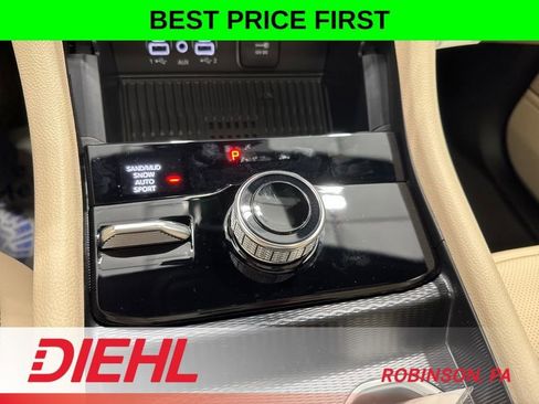 New 2026 Jeep Grand Cherokee Limited w/ Luxury Tech Group II AWD/4WD image 34