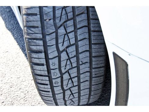 Used 2017 Chevrolet Camaro SS image 28