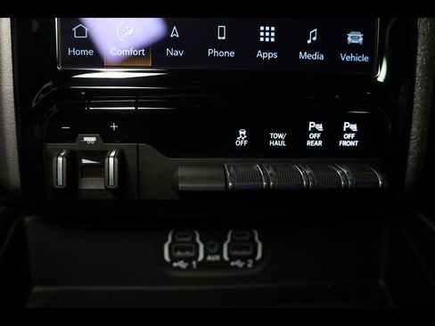 Used 2022 RAM 2500 Big Horn w/ Level C Equiment Group image 29