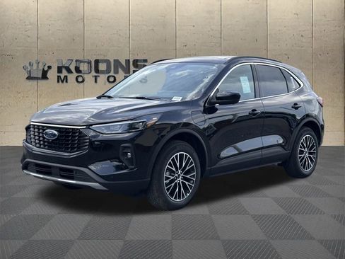 New 2025 Ford Escape SE w/ PHEV Premium Package image 1