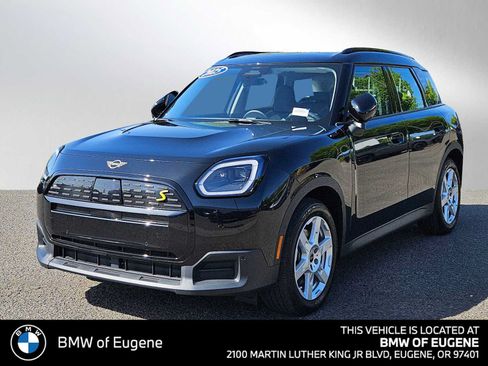 Used 2025 MINI Cooper Countryman SE AWD/4WD image 7