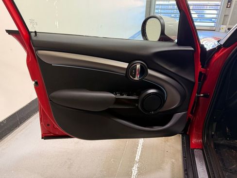 Certified 2023 MINI Cooper S image 10