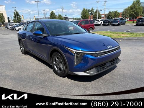 Used 2025 Kia K4 FWD image 5
