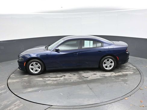 Used 2016 Dodge Charger SE image 14