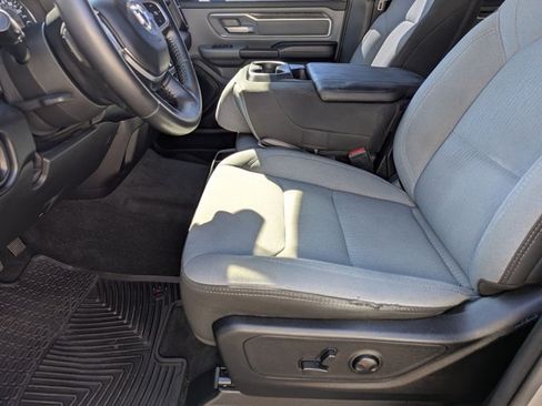 Used 2022 RAM 1500 Big Horn AWD/4WD image 14
