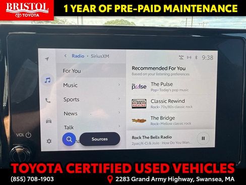 Certified 2024 Toyota Corolla SE w/ SE Premium Package FWD image 28