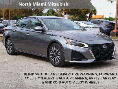 Used 2023 Nissan Altima 2.5 SV