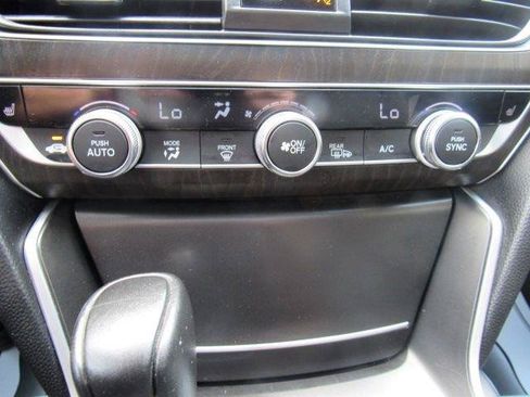Used 2018 Honda Accord EX-L image 34