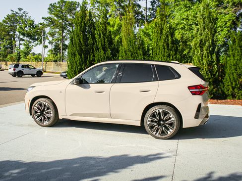 Used 2025 BMW X3 M50 AWD/4WD image 7