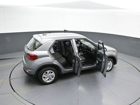 Used 2023 Hyundai Venue SE w/ Cargo Package image 44